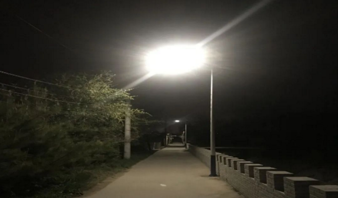 筑起安全墙 照亮乡村路——星空体育-星空·体育（中国）官方网站 - 登录入口
鼎力支持包抓共建村社文明创建工作(图3)